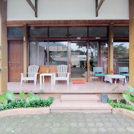 Villa Enggal Lembang Εξωτερικό φωτογραφία