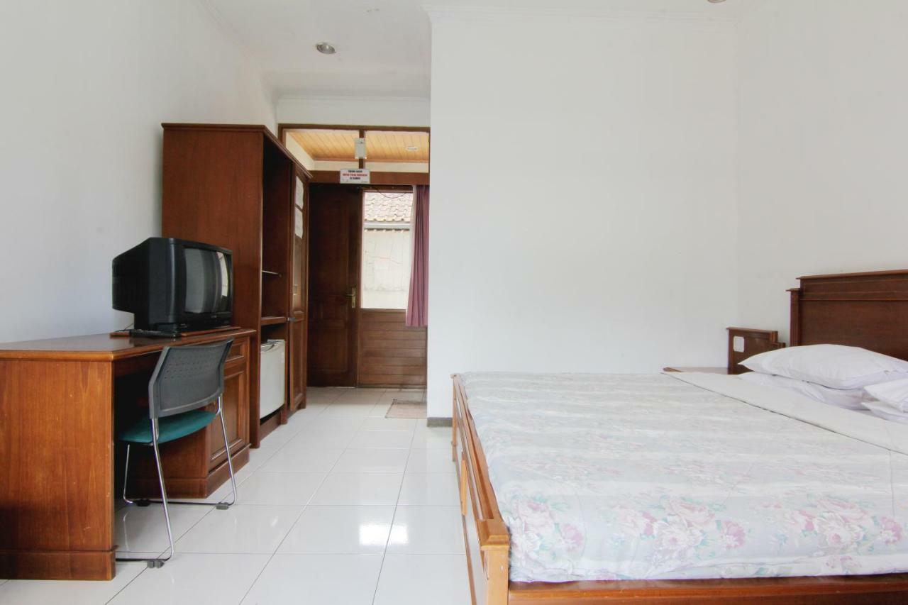 Villa Enggal Lembang Εξωτερικό φωτογραφία